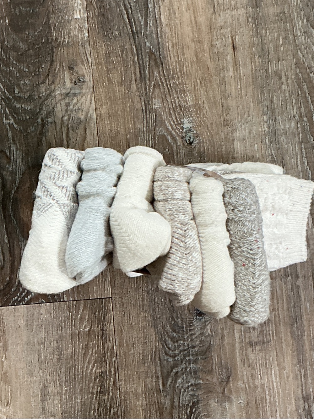 BearPaw Womens Cream Knit Boot Socks - 6 Pack - Picture 5 of 5